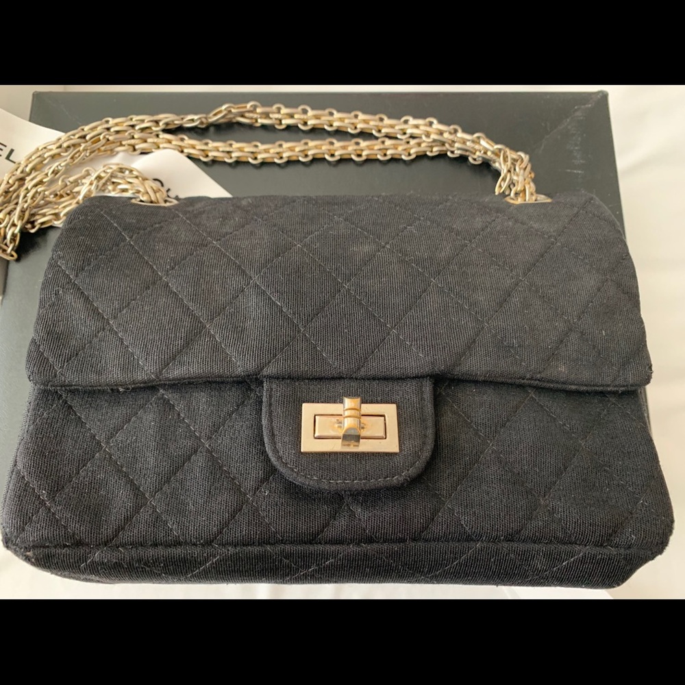 Vintage Chanel Reissue bag (jersey fabric)